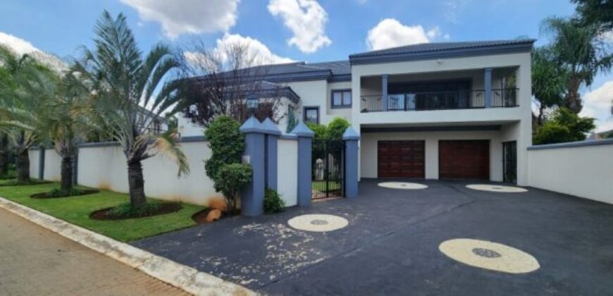 Spacious 4 Bedroom Home with additional rooms